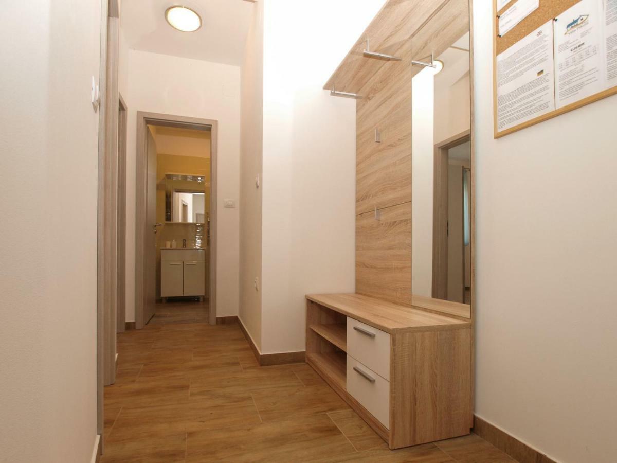 4 Stars Apartments-Pikula فاجانا المظهر الخارجي الصورة