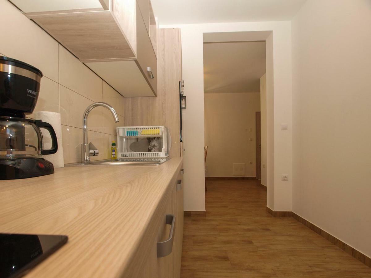 4 Stars Apartments-Pikula فاجانا المظهر الخارجي الصورة