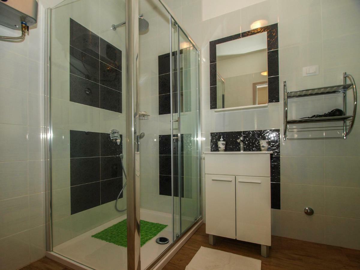 4 Stars Apartments-Pikula فاجانا المظهر الخارجي الصورة
